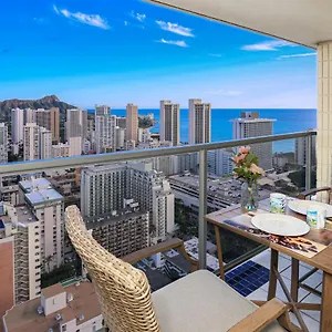  Apartment Stylish Studio With Great Ocean Views & Near Beach! United States